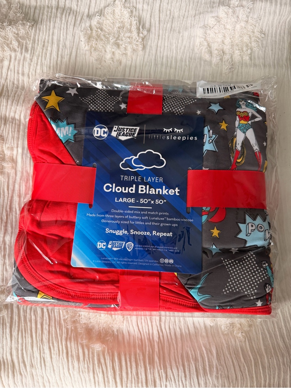 NWT Little Sleepies Wonder Woman DC Justice League Cloud Blanket - Gray & Red